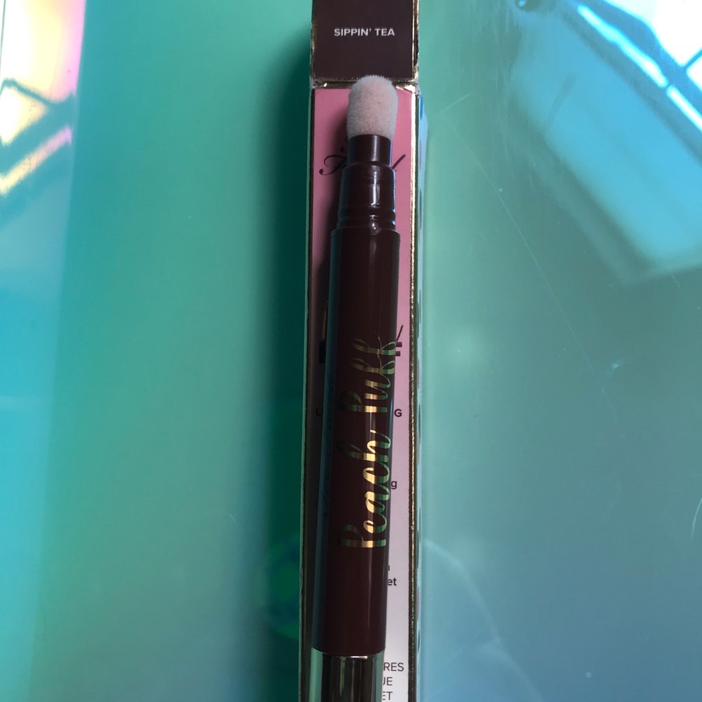 Too Faced Peach Puff Matte Lipstick